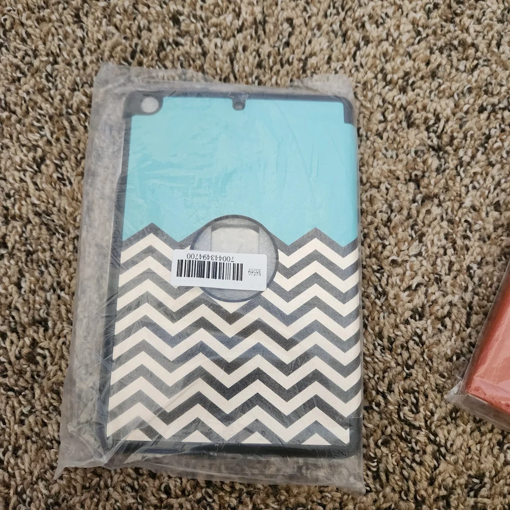 Chevron Pattern Tablet Case